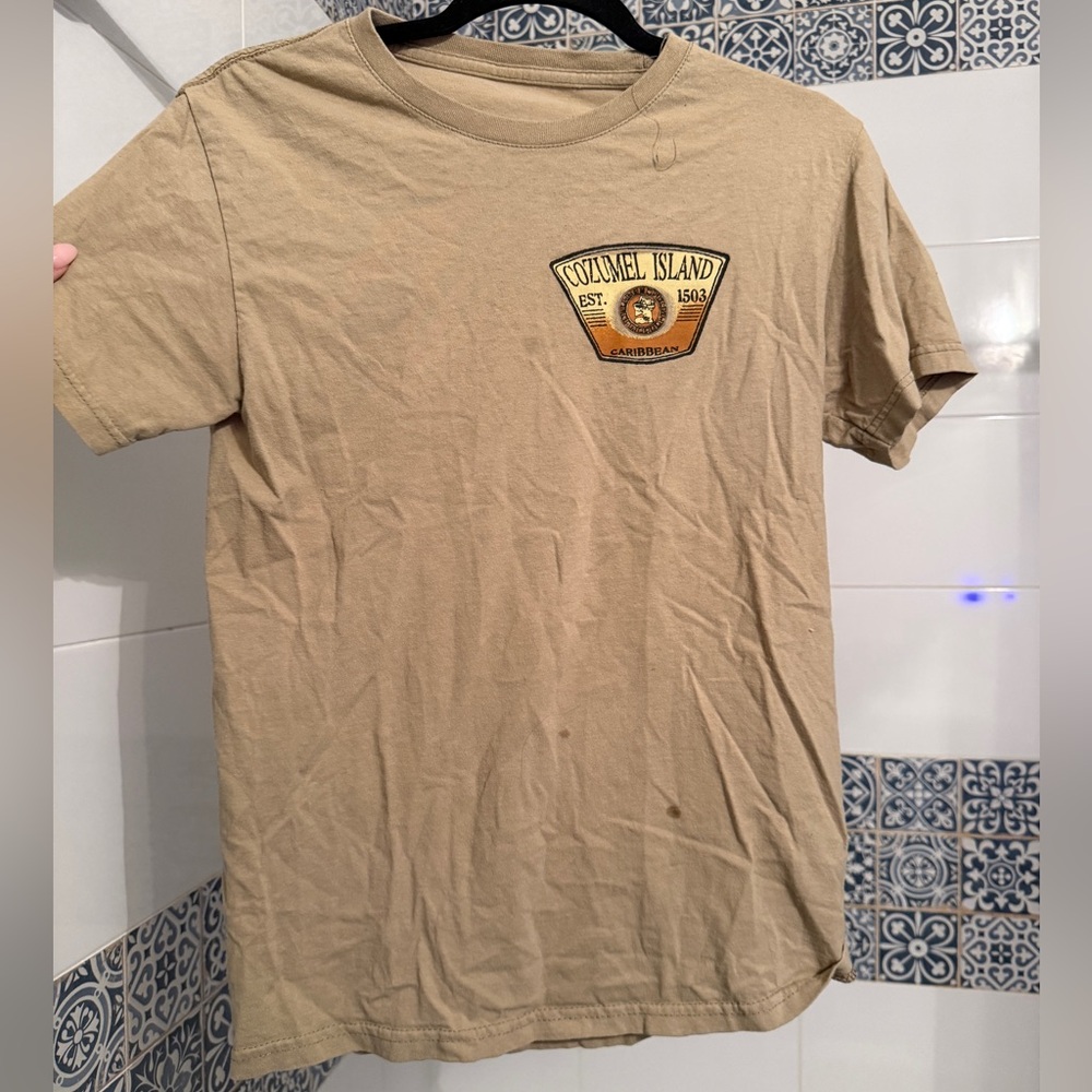Amazon Men's Tan Short-Sleeve Graphic Tee